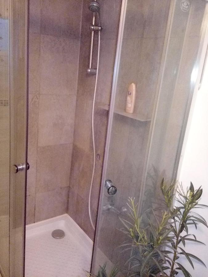 Kert Oevezeti Lakas Apartment Gyongyos ภายนอก รูปภาพ